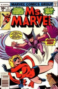 Ms. Marvel #9. Por Dave Cockrum, Joe Sinnott y Irv Watanabe.