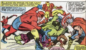 Viñeta de Fantastic Four #26. Hulk contra sus antiguos compañeros. Por Jack Kirby.