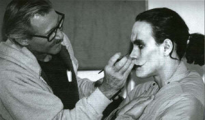 Maquillando a Brandon Lee